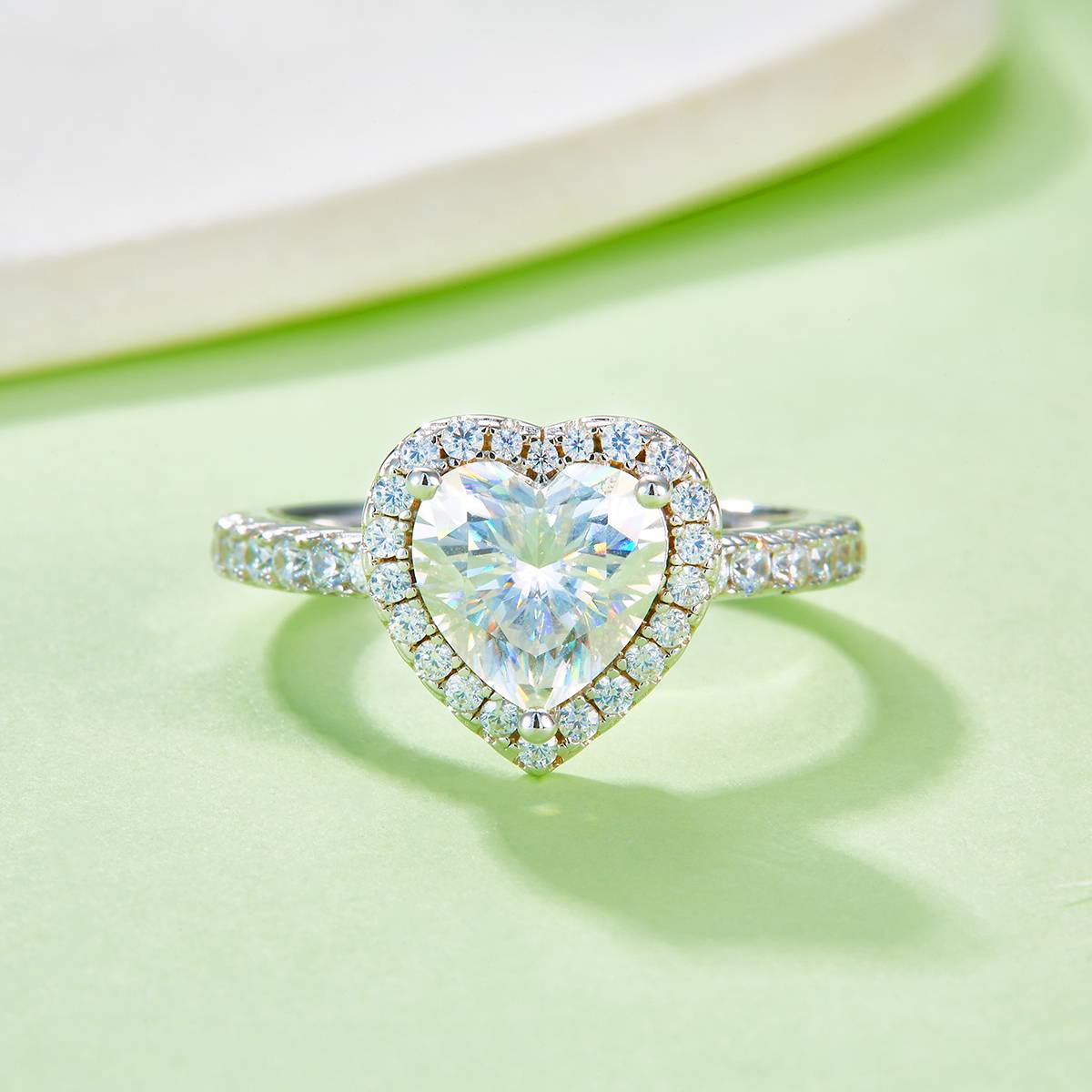Light luxury heart-shaped S925 silver plated white gold moissanite diamond women's ring 2.0 carats D-grade